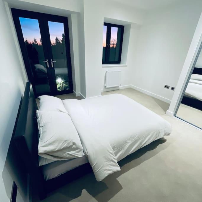 New One Bedroom Luxury Apartment In Solihull Luaran gambar